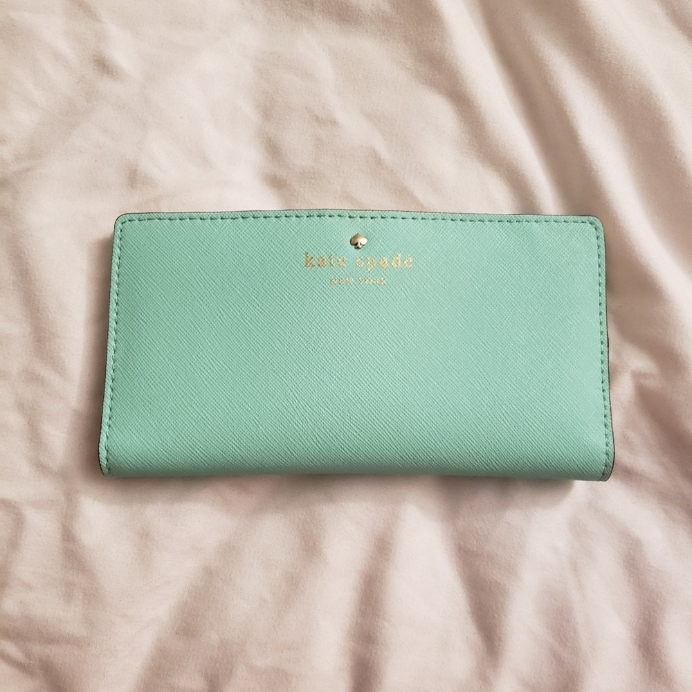 Kate Spade mint wallet - never used